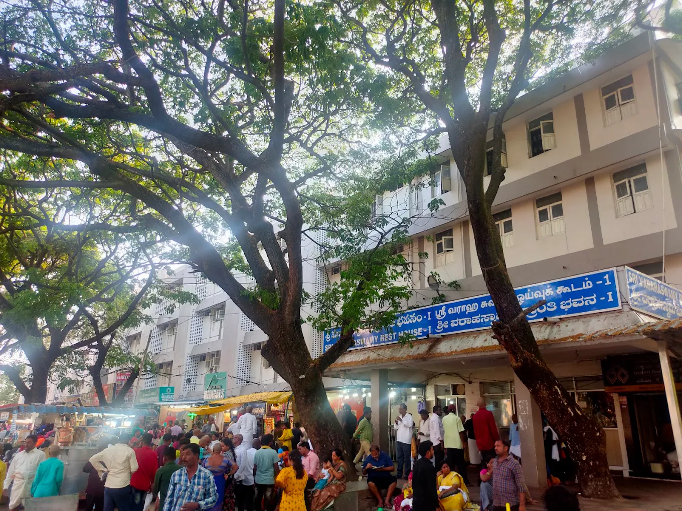 Tirumala local street and guest house area